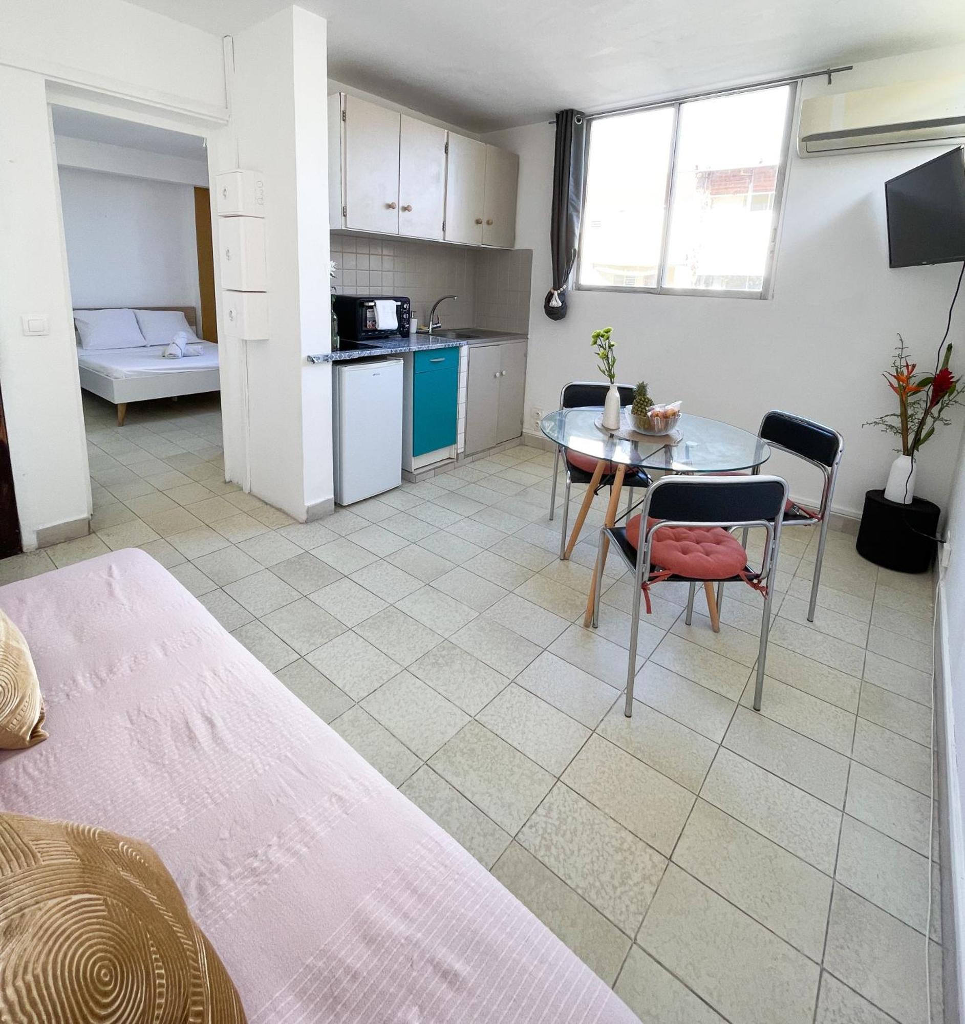 Apartmán T2 Calme Et Lumineux Au Coeur De Pointe-A-Pitre Exteriér fotografie